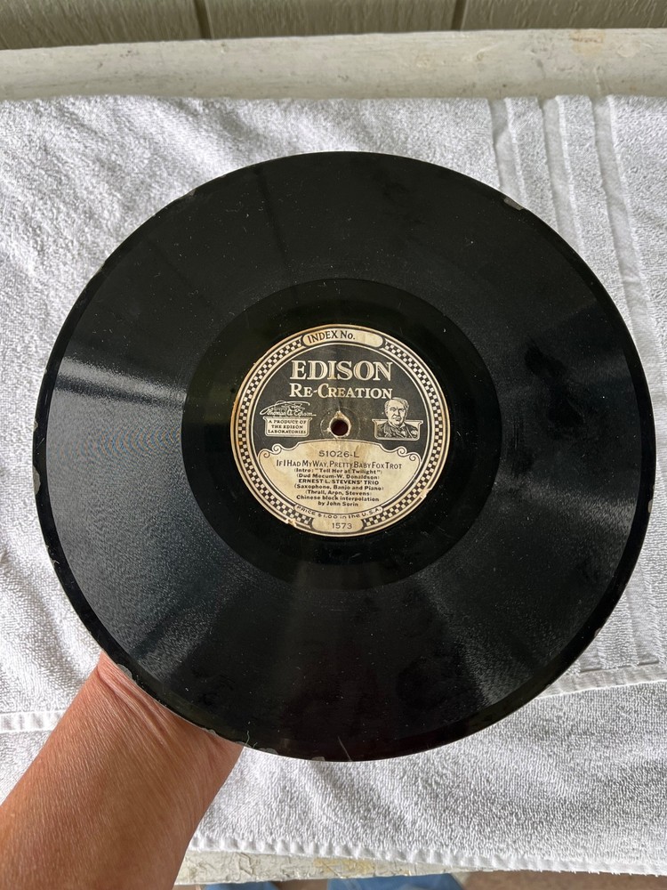 Edison Diamond Disc Phonograph Records Pair