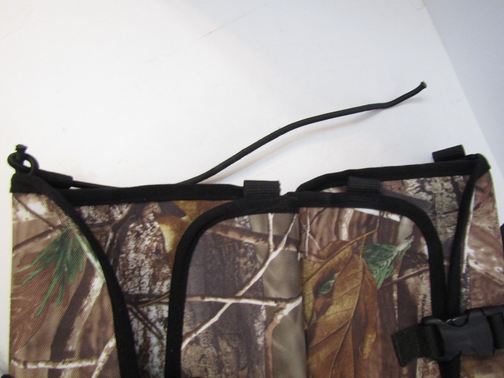 WHITEWATER REALTREE ADJUSTABLE CAMO CANVAS SNAKE BRUSH CHAPS
