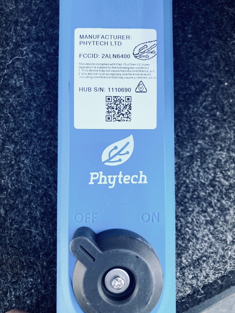 Phytech Data Hub For Plant Sensor Irrigation Management 2ALN6400, BROKEN HANDLE