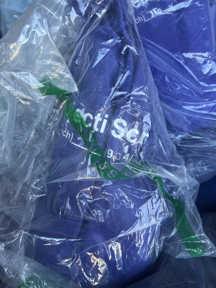 250 projection screen