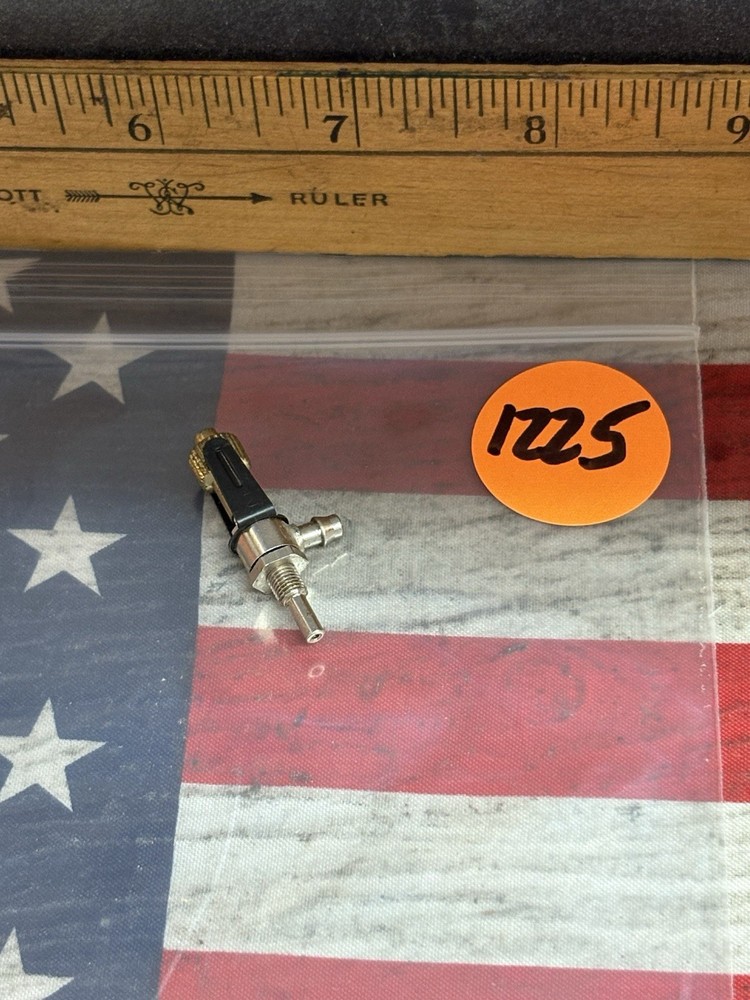 Nitro Carburetor Part: PreOwned