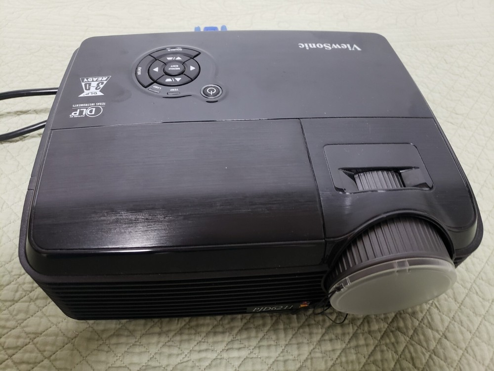 ViewSonic Projector PJD6211/DLP   VS12618 Black