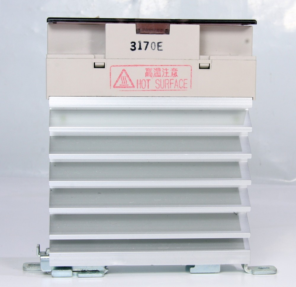 Omron Solid State Relay G3PB-225B Coil: 12-24V DC 25A
