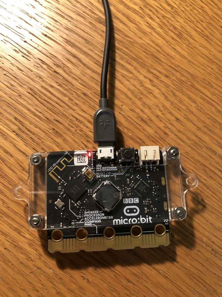 micro:bit v2 kit (battery case, banana cables, case, and bag)