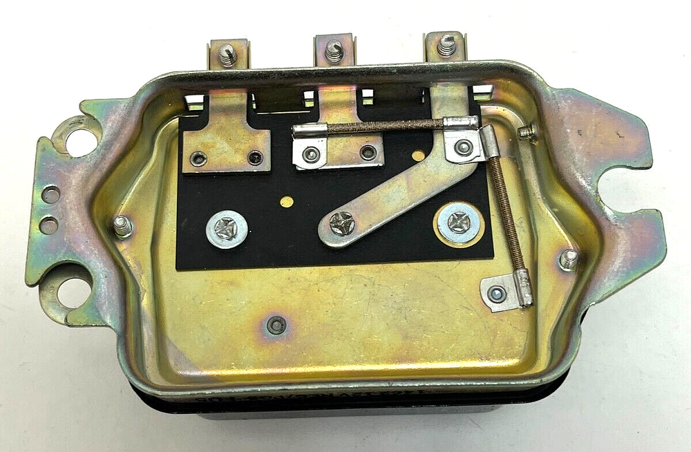 SMP VR225 NEW Voltage Regulator