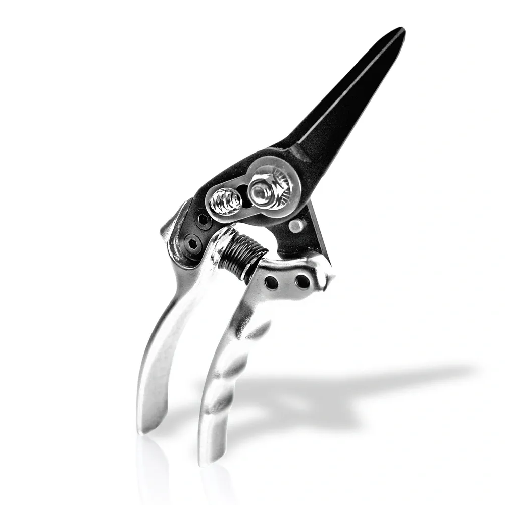 Basilica Botanica® Garden Bundle Hose Nozzle and Micro Pruning Shears