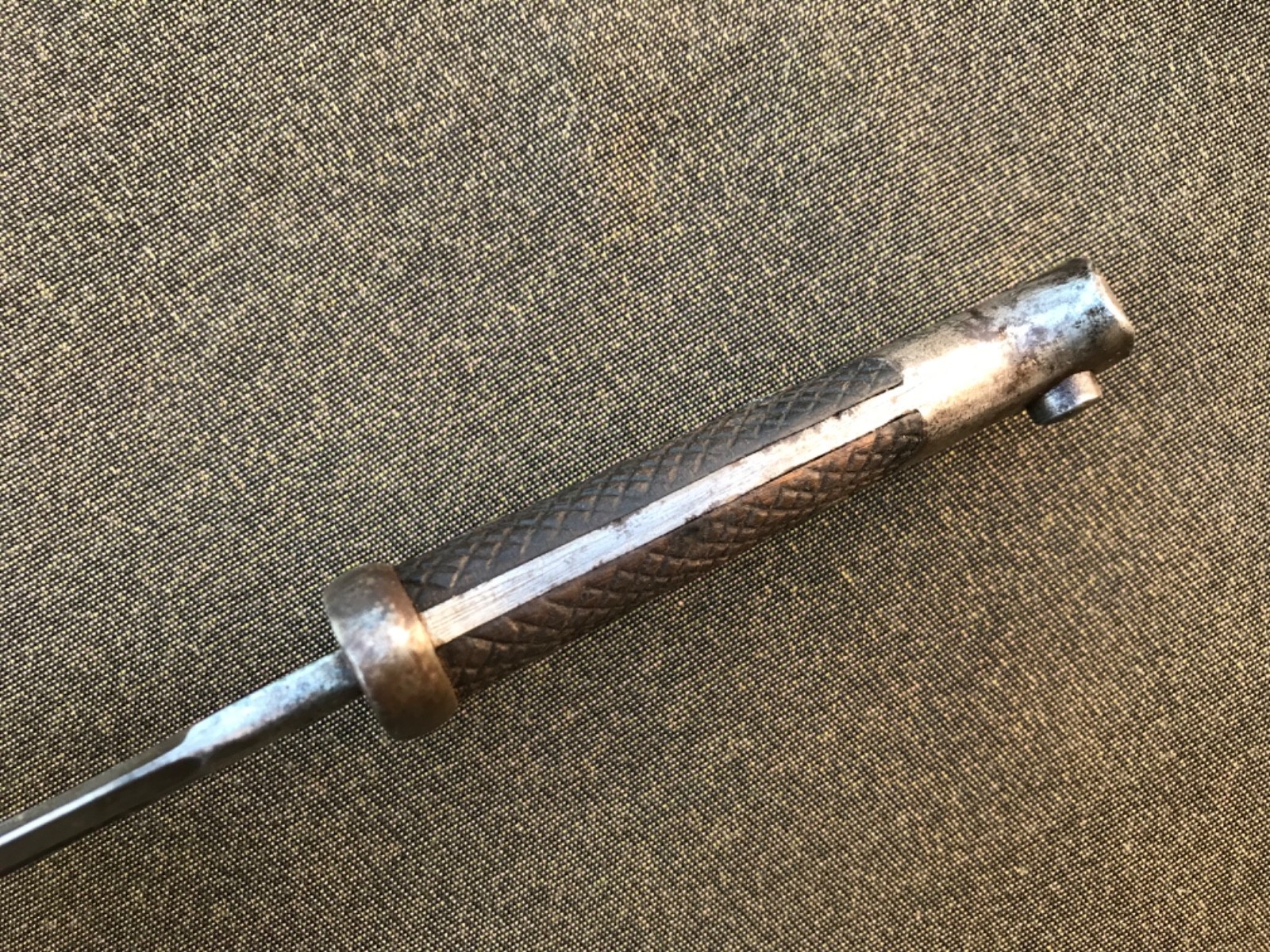 Spanish Mauser 1913 sword BAYONET with scabbard - also fits other rifles C-DESP