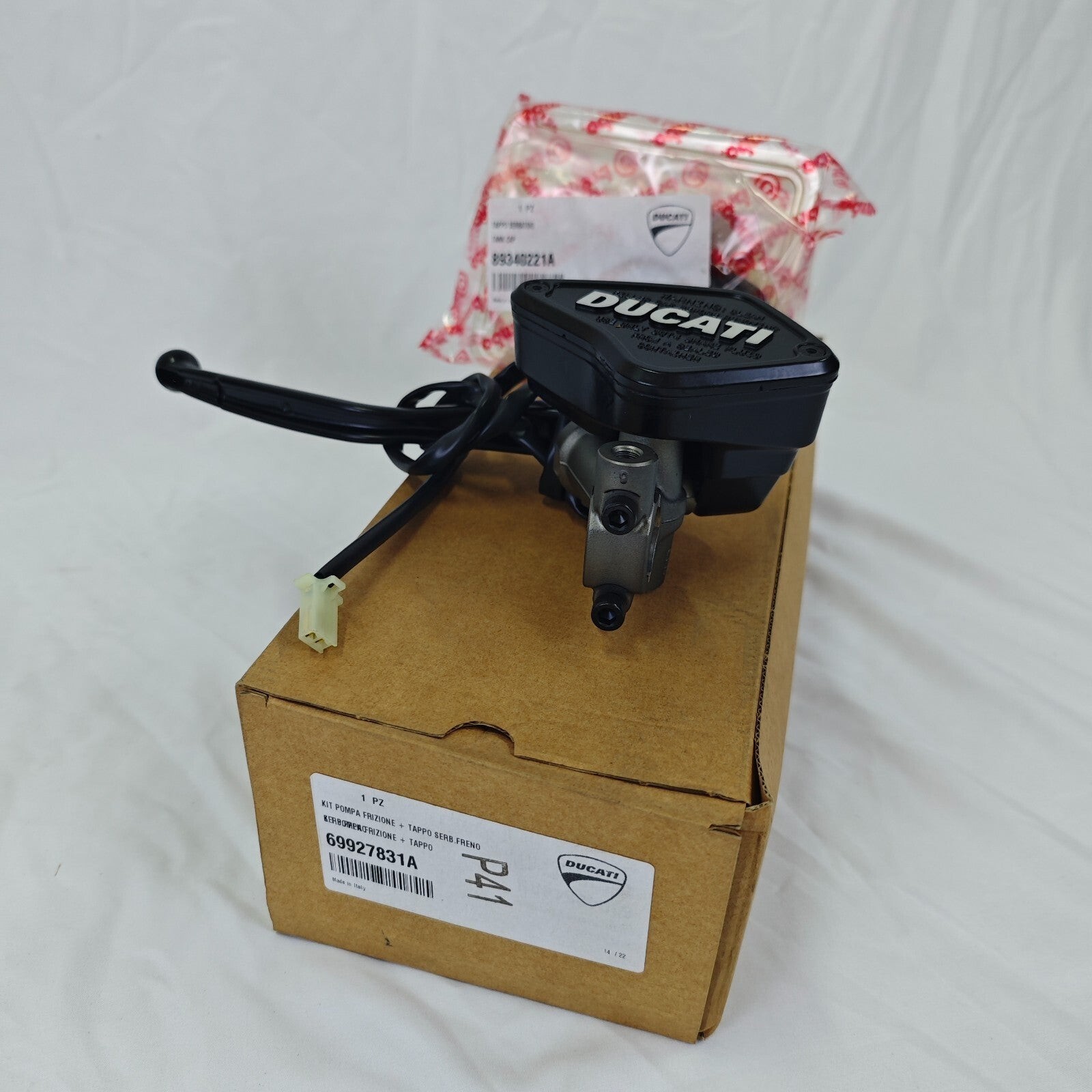 Ducati Genuine OEM Clutch Master Cylinder 1200 Diavel OEM 69927831A