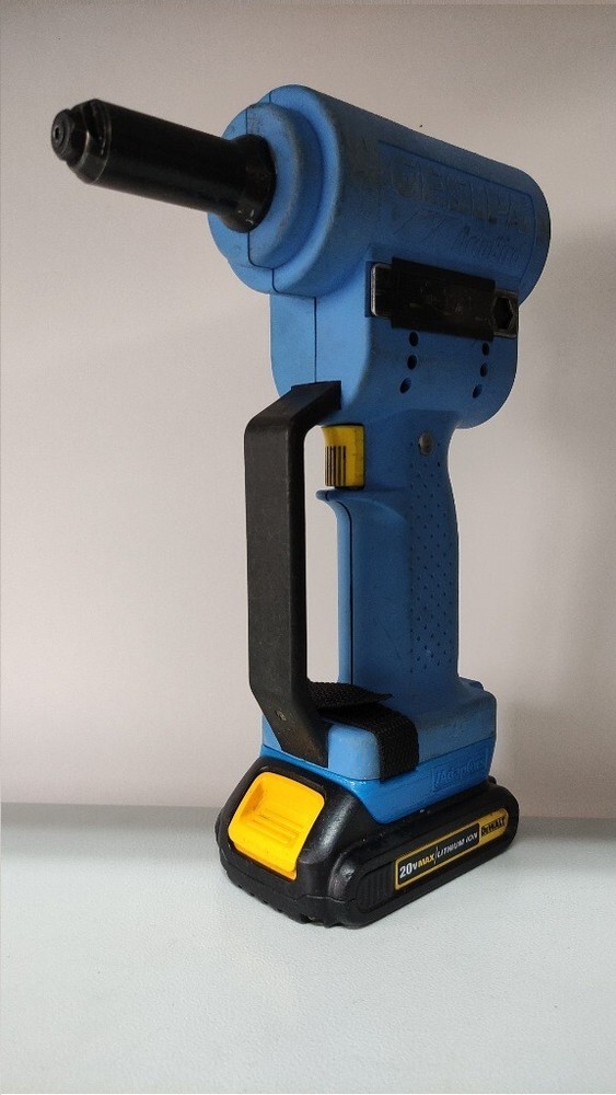 Dewalt 14,4-18-20V Battery - Gesipa Tool Adapter ( Jadapters )
