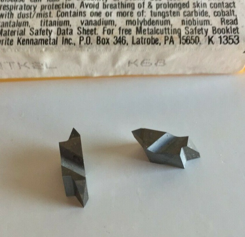KENNAMETAL NTK2L THREADING KC68 INSERTS...(5) INSERTS AS SHOWN.