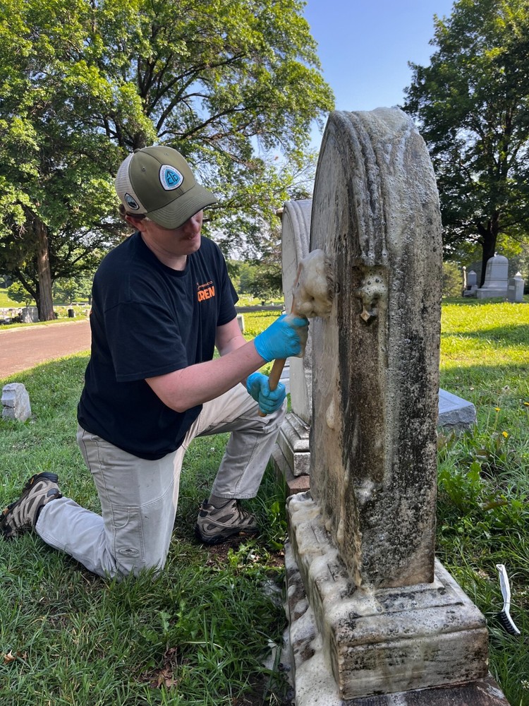 PROSOCO Revive | Headstone, Gravestone and Monument Cleaner