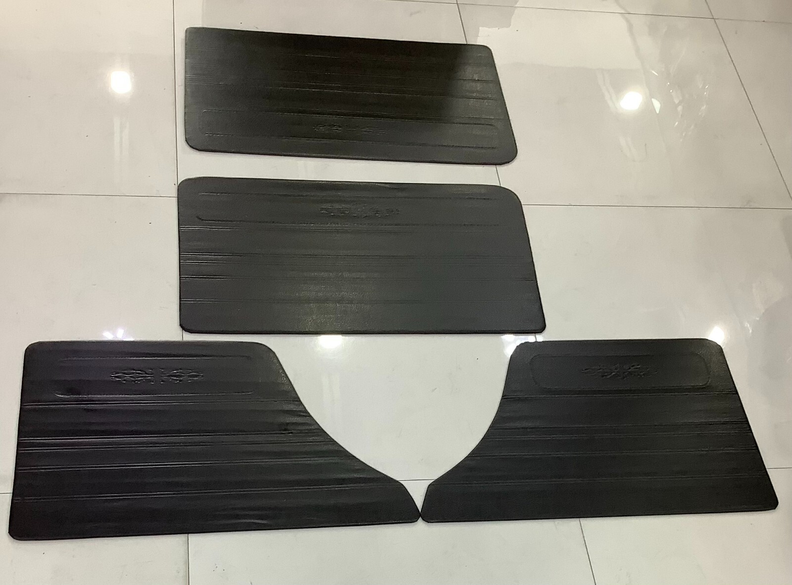 LADA 2103-2106, SET DE PAÑOS DE PUERTAS (4 PIEZAS)