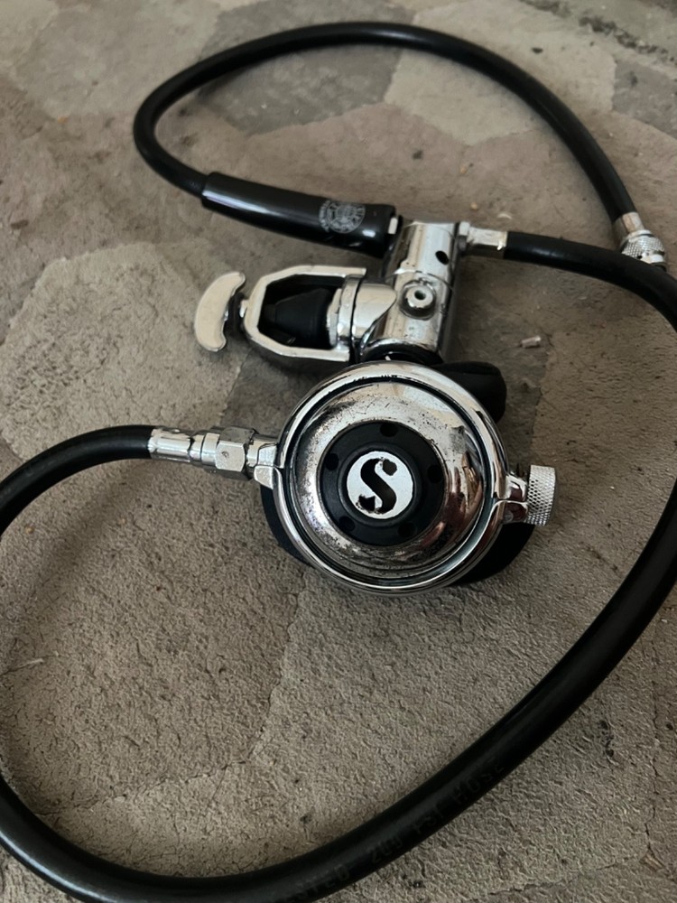 Sea Quest dive regulator