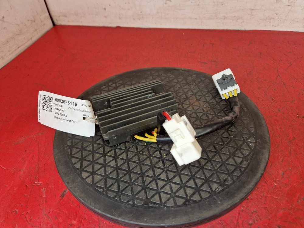 PIAGGIO MP3 300 LT REGUALTOR RECTIFIER 2019