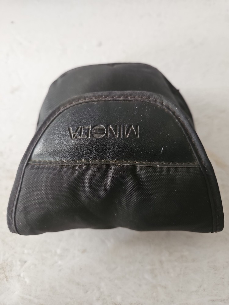 Minolta Compact Binoculars 8x25 6.7'