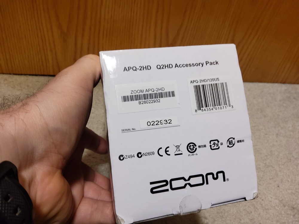 Zoom Q2HD Video Recorder Bundle with Complete Accessory Pack Tested