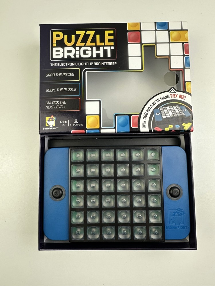 Brainwright Puzzle Bright Game The Electronic Light Up Brainteaser 8+ Open Box
