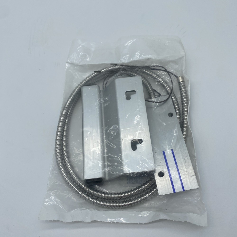 Nascom N205A/ST036 Overhead Door Closed Loop Switch – 3’ Armored Cable