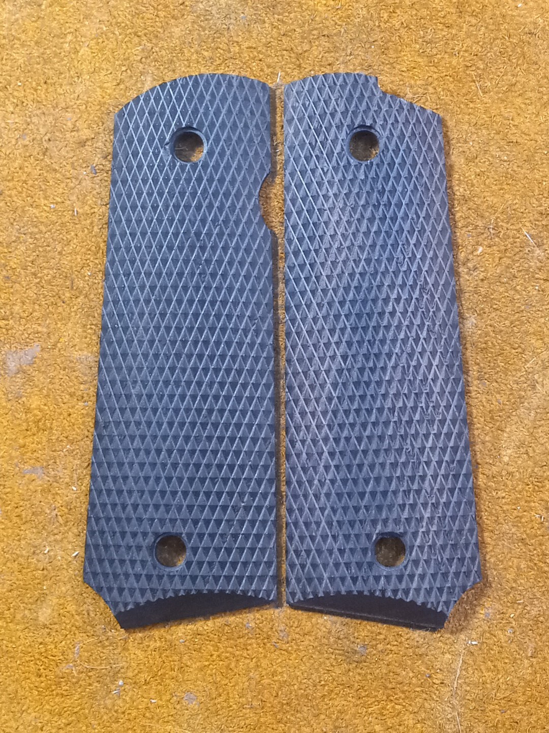 WWI WWII 1911 1911A1 Colt Grips Solid Walnut No Double Diamond