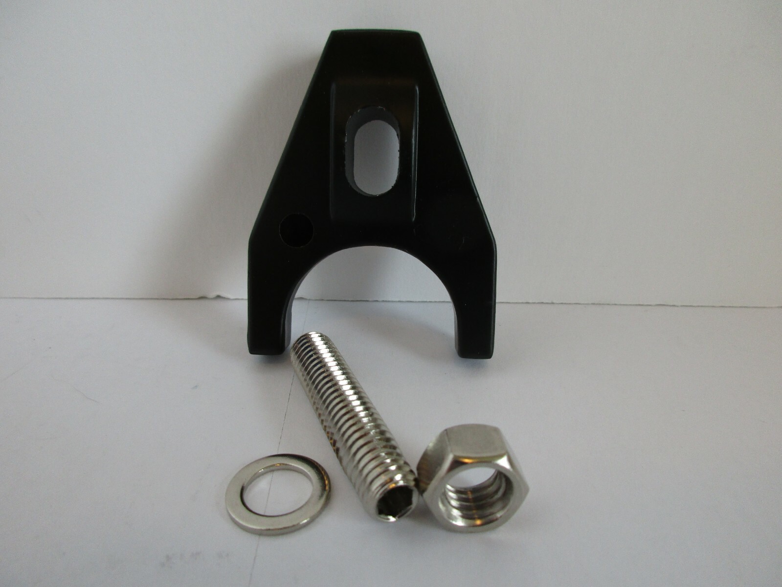 DISTRIBUTOR CLAMP BLACK Billet ALUMINUM CHEVY Hold Down HEI sbc bbc #7627BK