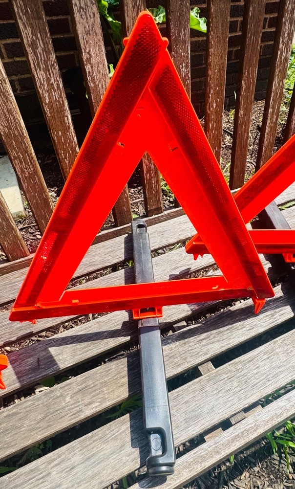 Sate-Lite No. 17A Reflective Emergency Warning Triangles 17" DOT APPROVED