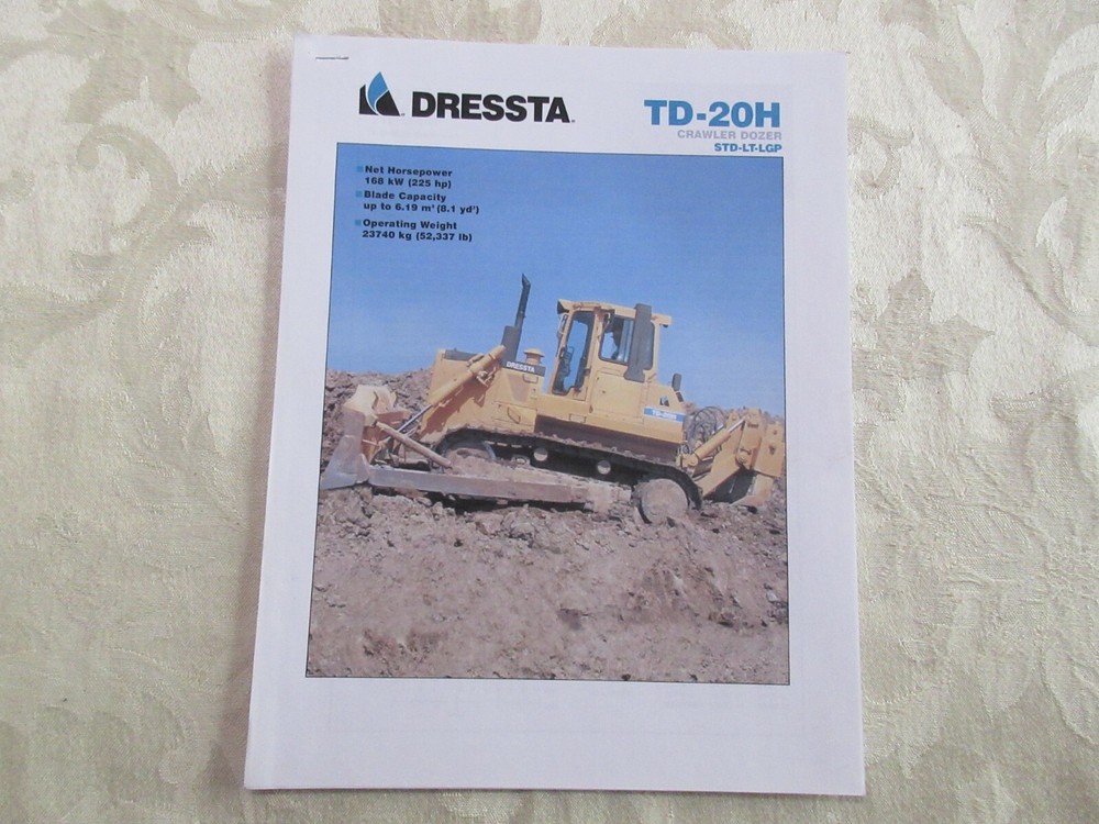 Dressta TD-20H Crawler Dozer Brochure 2006 (Copy)