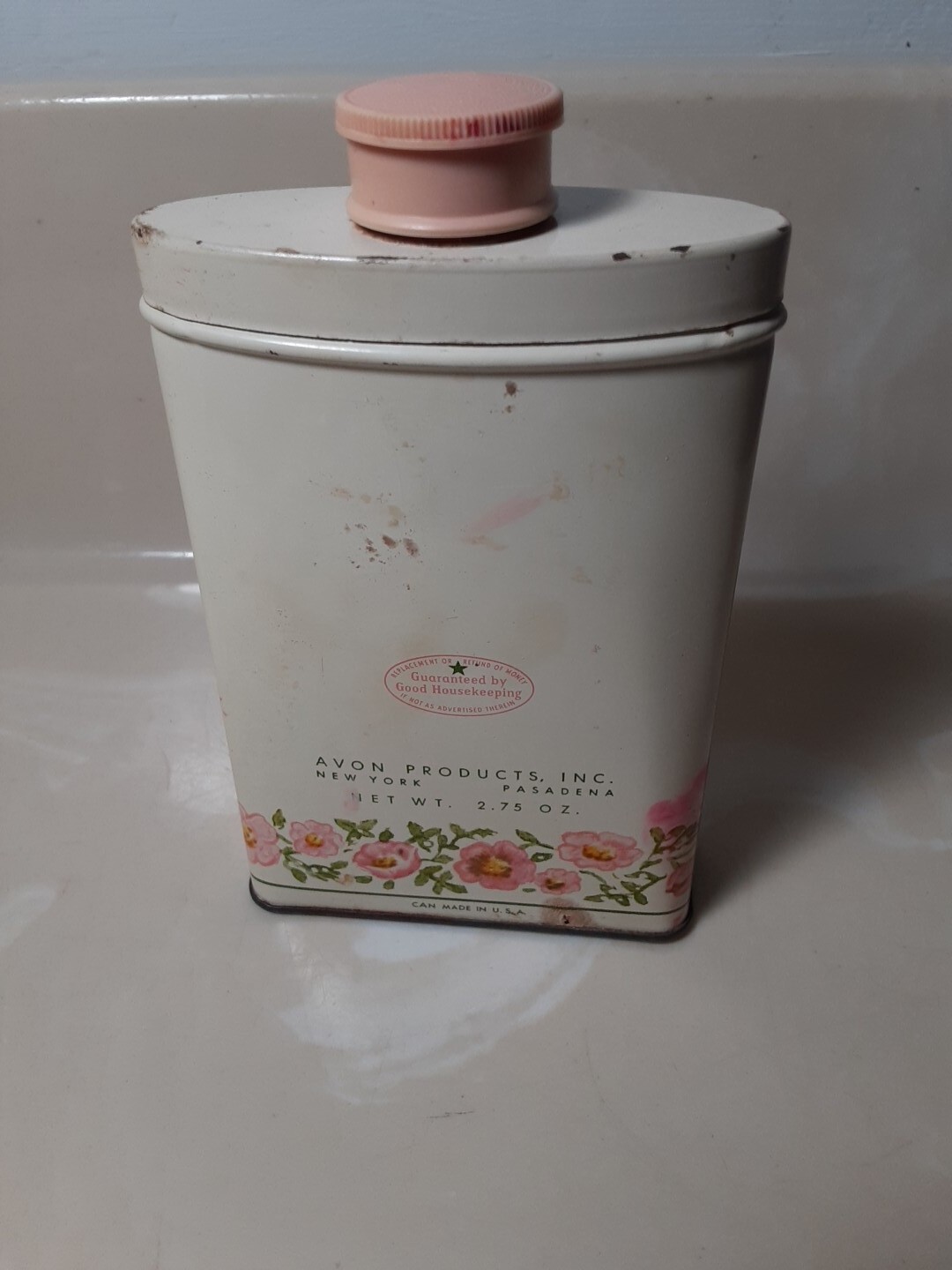 Vintage Avon TO A WILD ROSE Perfumed Talc Powder Tin w/partial contents