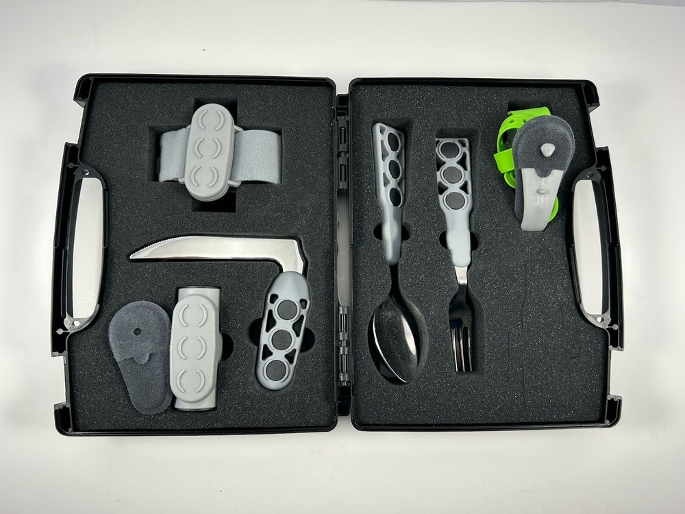 Tactee Magnetic Cutlery System Complete Kit - Medium
