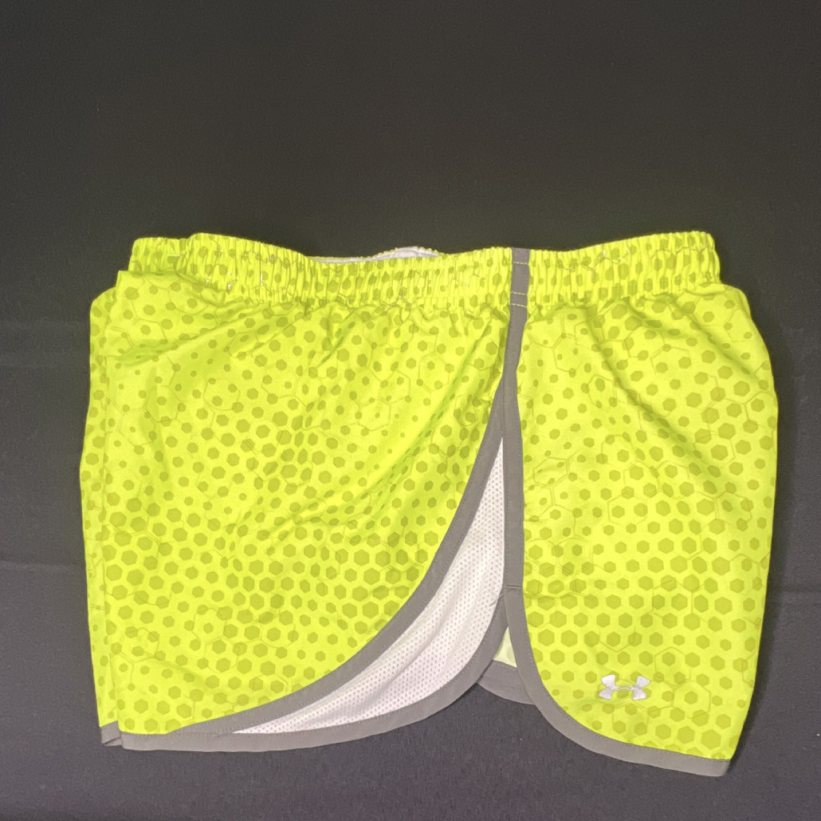 Under Armour HeatGear Women's Athletic Geometric Print Shorts Yellow Medium
