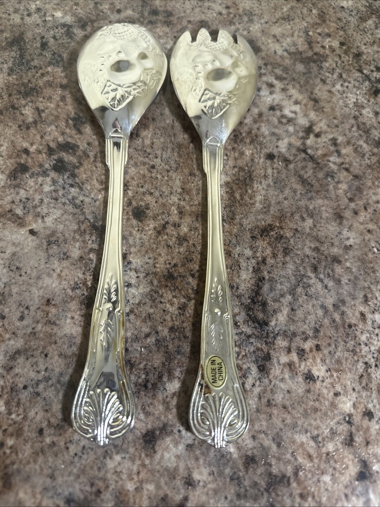 SILVER PLATED KINGS PATTERN PAIR OF SALAD SERVERS - SPOON & FORK Fruit Pattern