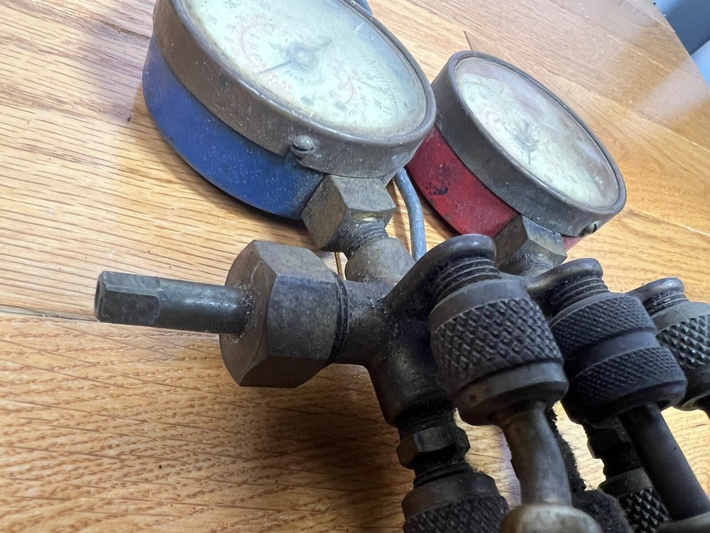 Vintage Uniweld HVAC Guages Untested