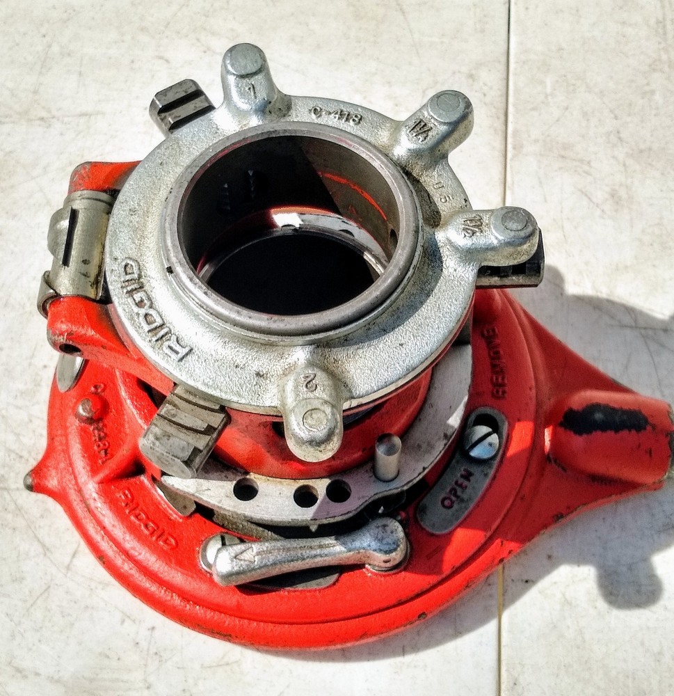 RIDGID 65R 1-2" ADJUSTABLE PIPE THREADER RECEDING W/ HANDLE VG+