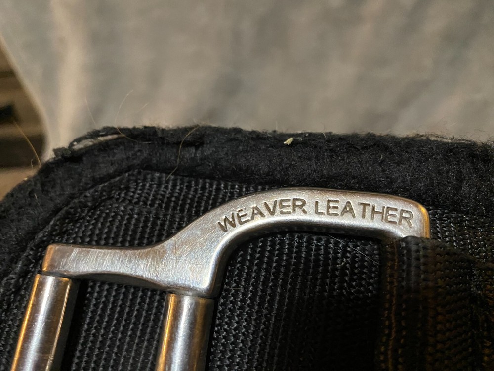 36'' BLACK FELT WEAVER SMART CINCH