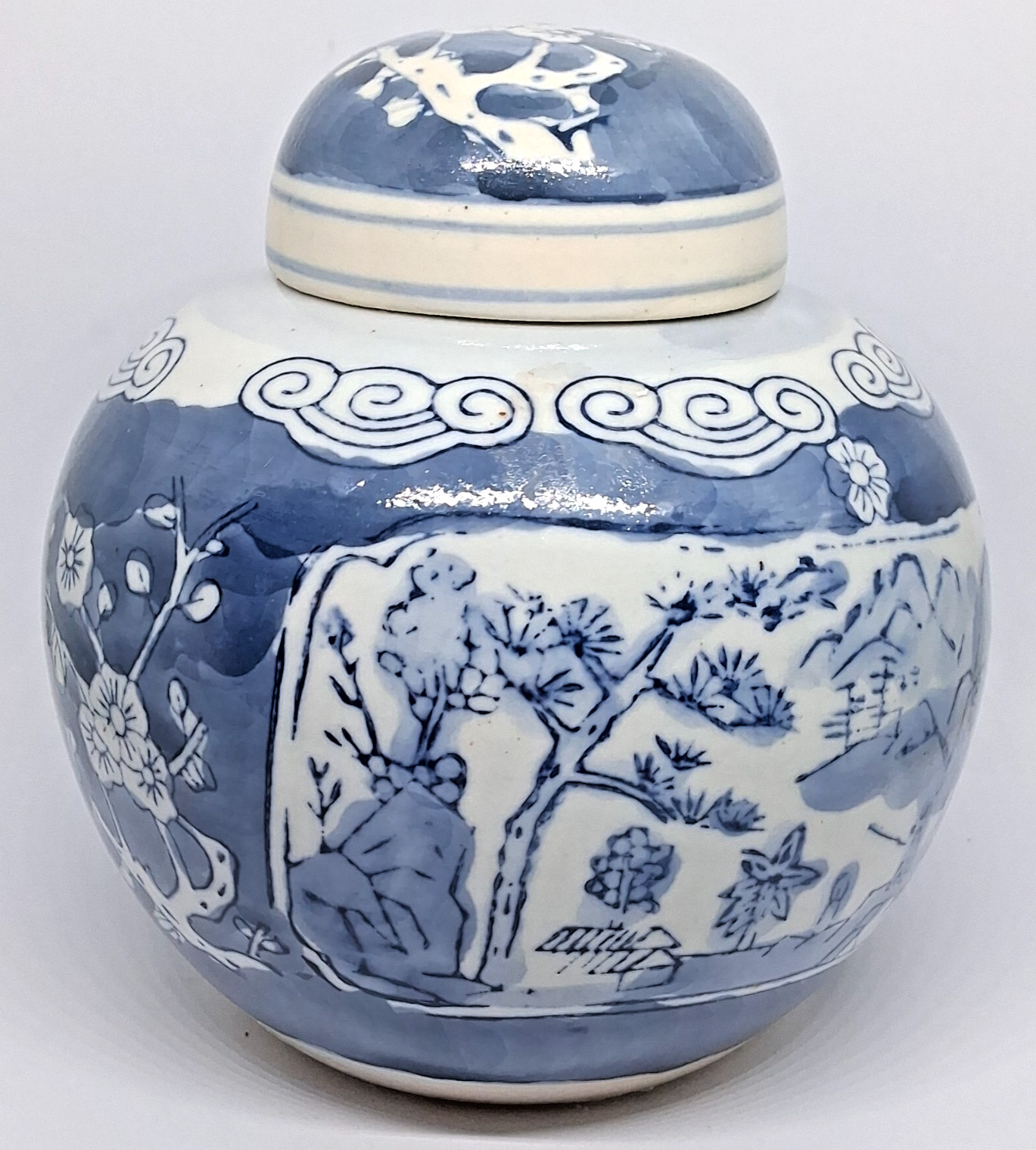Beautiful Asian Blue & White Glaze Ceramic Lidded Ginger Jar / Urn 4.5" Tall