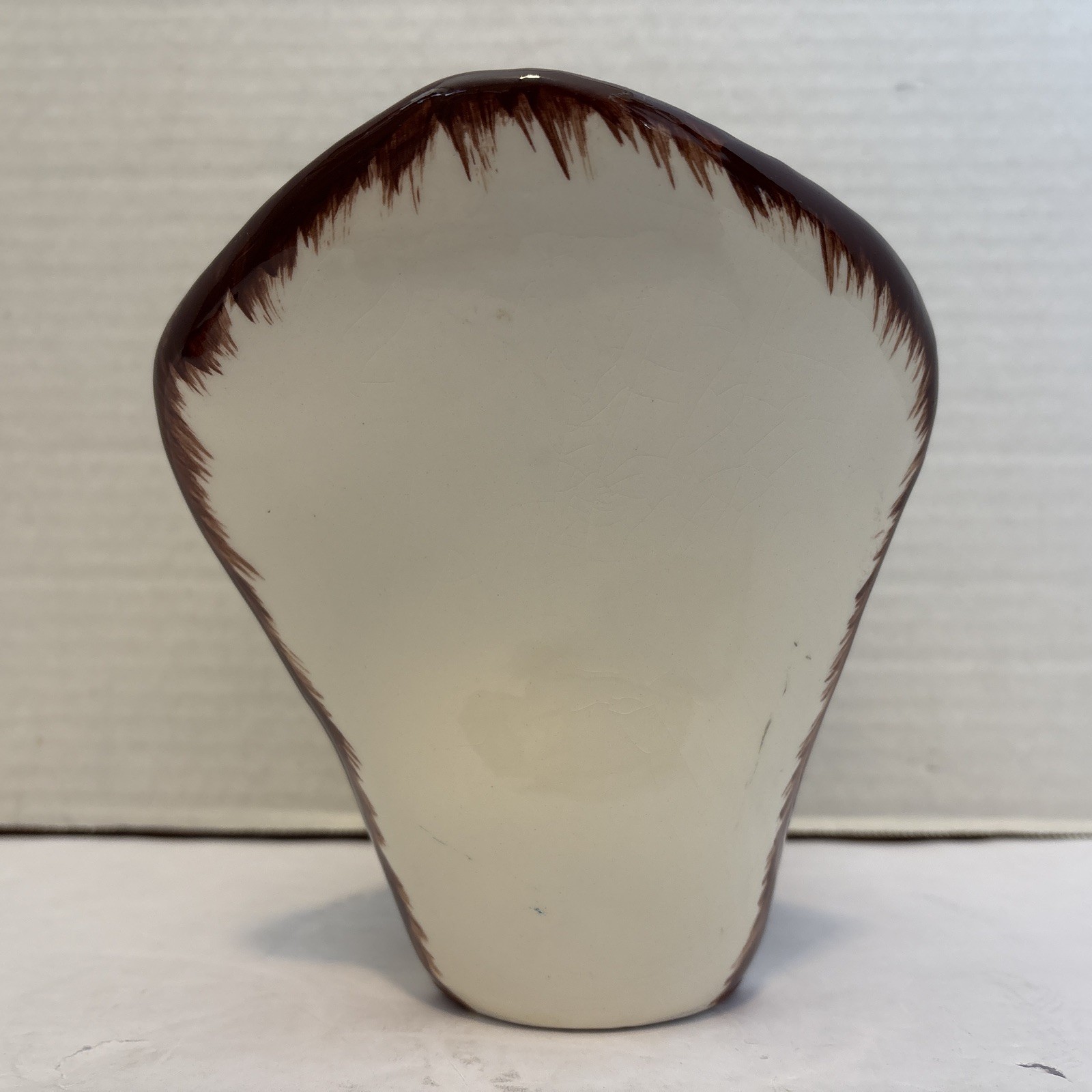 Robert Simmons Ceramic "Nippy" the Chipmunk Figure w/Salt & Pepper Shakers