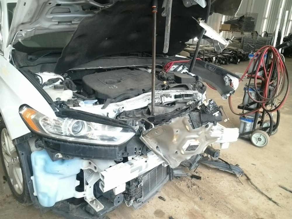 FUSION 2014 High Mounted Stop Light 104929724