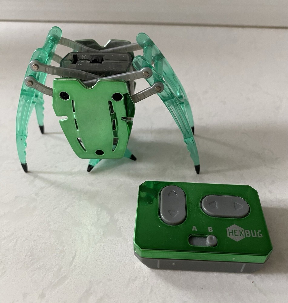 HEXBUG:  Green Robotic Battle Spider with Remote