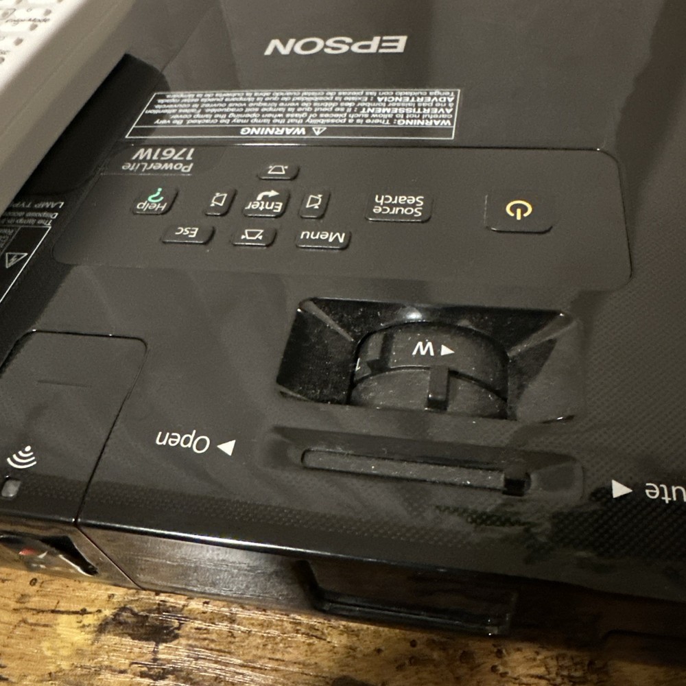 Epson H478A LCD Portable Projector Black With Remote Working Condition