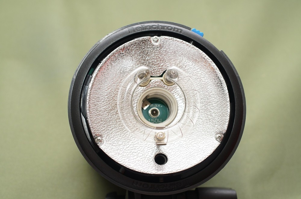 Elinchrom D-Lite 2 it Monolight Studio Strobes