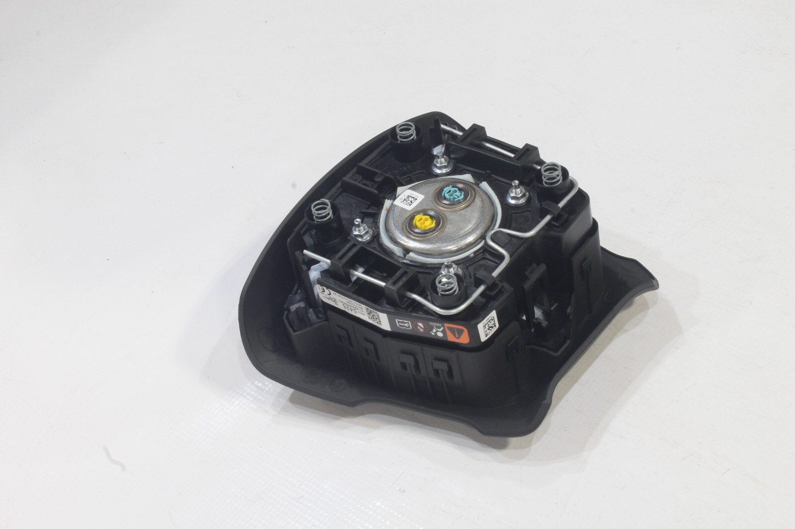 2016 2017 CHEVROLET SILVERADO 1500 DRIVER WHEEL AIRBAG OEM AIR BAG