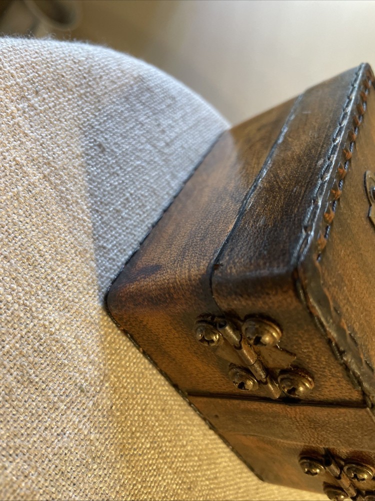 Gilbert & Sons 1895 Sun Dial Compass not tested (Probably Repro)