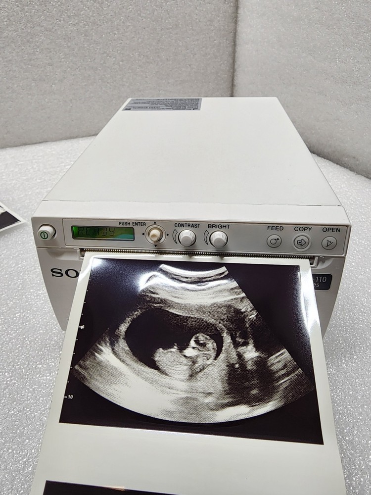 Sony Model UP-D898MD A6 Digital Graphic Printer White Read Description