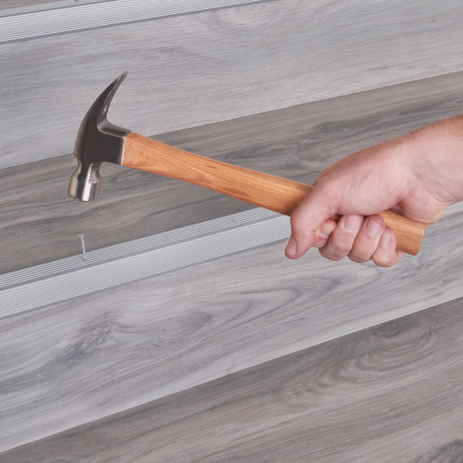 M-D Building Products 1.125 in. H X 1.125 in. W X 36 in. L Prefinished Silver Al