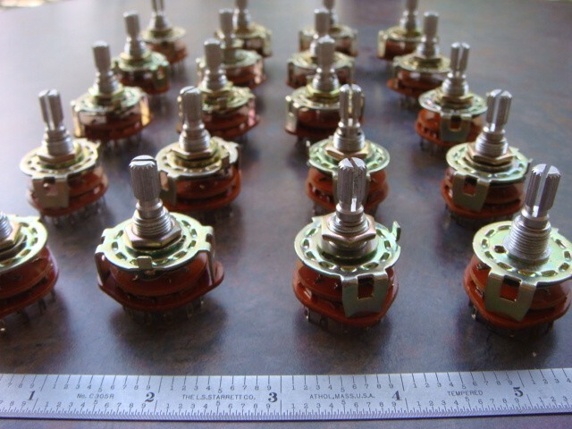 ONE Lot 5 Rotary Switches 3-Position, 4-Pole -- JAMECO #101557 -- New & Unused