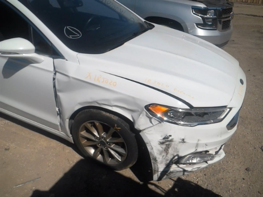 FUSION 2017 High Mounted Stop Light 104920547