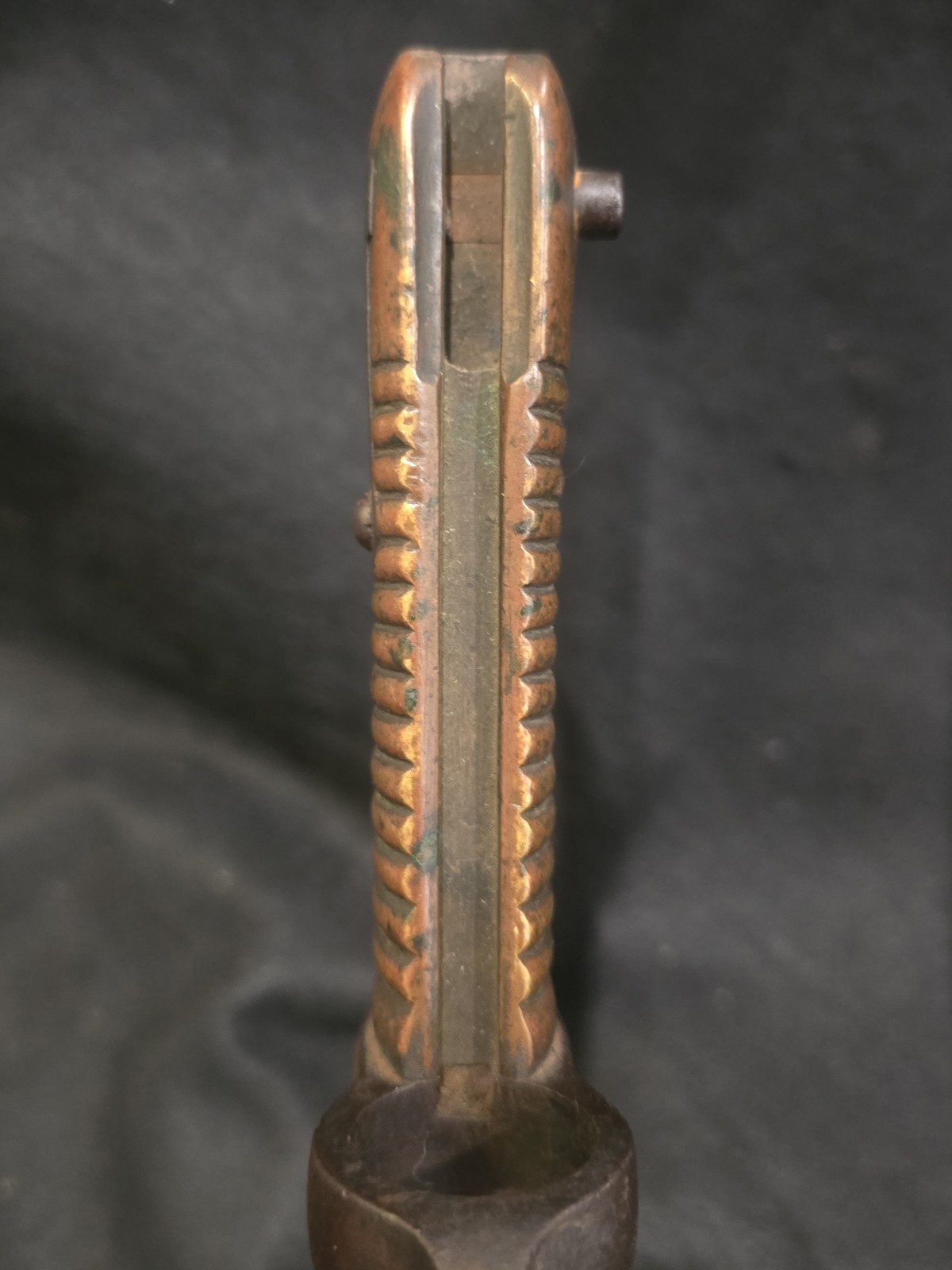 Bayonet S&K German Manufacture Marked 185D With Metal Sheath