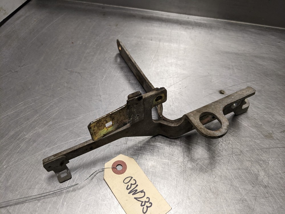 Engine Lift Bracket For 06-07 Subaru Outback  2.5