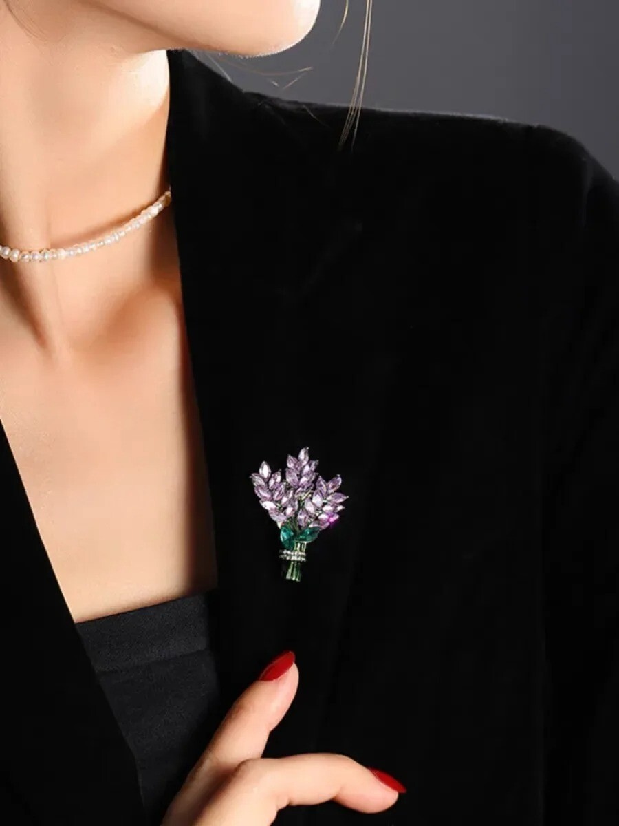 Purple Lavender Crystal Flower Brooch Elegant Rhinestone Pin Gift for Women New