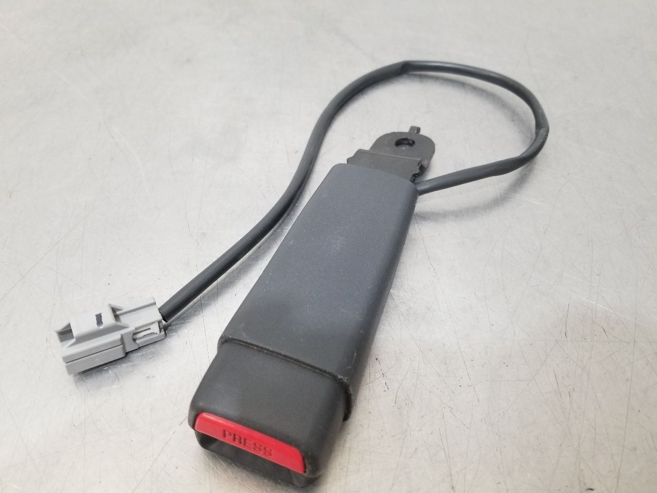 09 2009 DODGE CHALLENGER R/T FRONT BUCKET SEAT BELT BUCKLE BLACK LEFT DRIVER