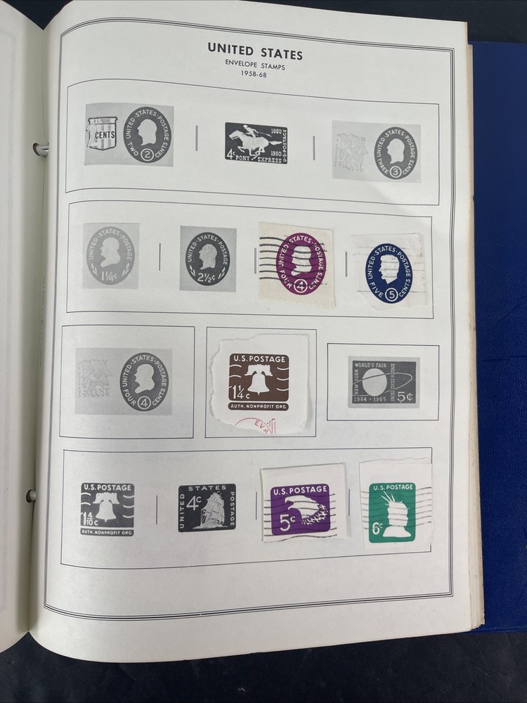 Vintage Collection Of Over 630 Stamps In United States Liberty Stamp Album
